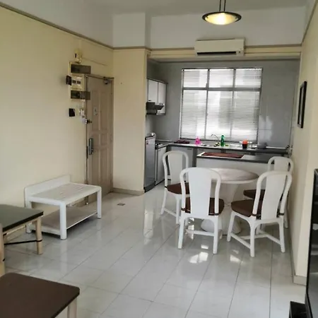 Mahkota Hotel Apartment - 2 Rooms Malacca Exterior photo